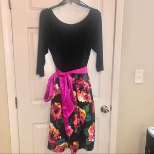 Plus size 16w Eliza J Fit&Flare 3/4 sleeve dress.